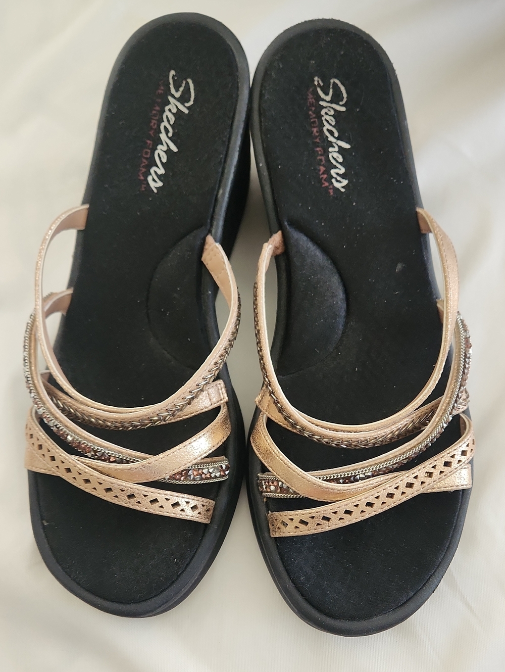 Skechers Women's Metallic Rose Gold Strappy Sandals Sz. 10